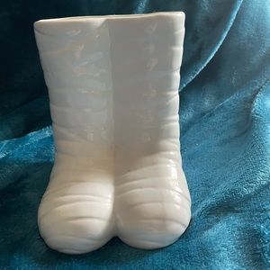 Mummy boots